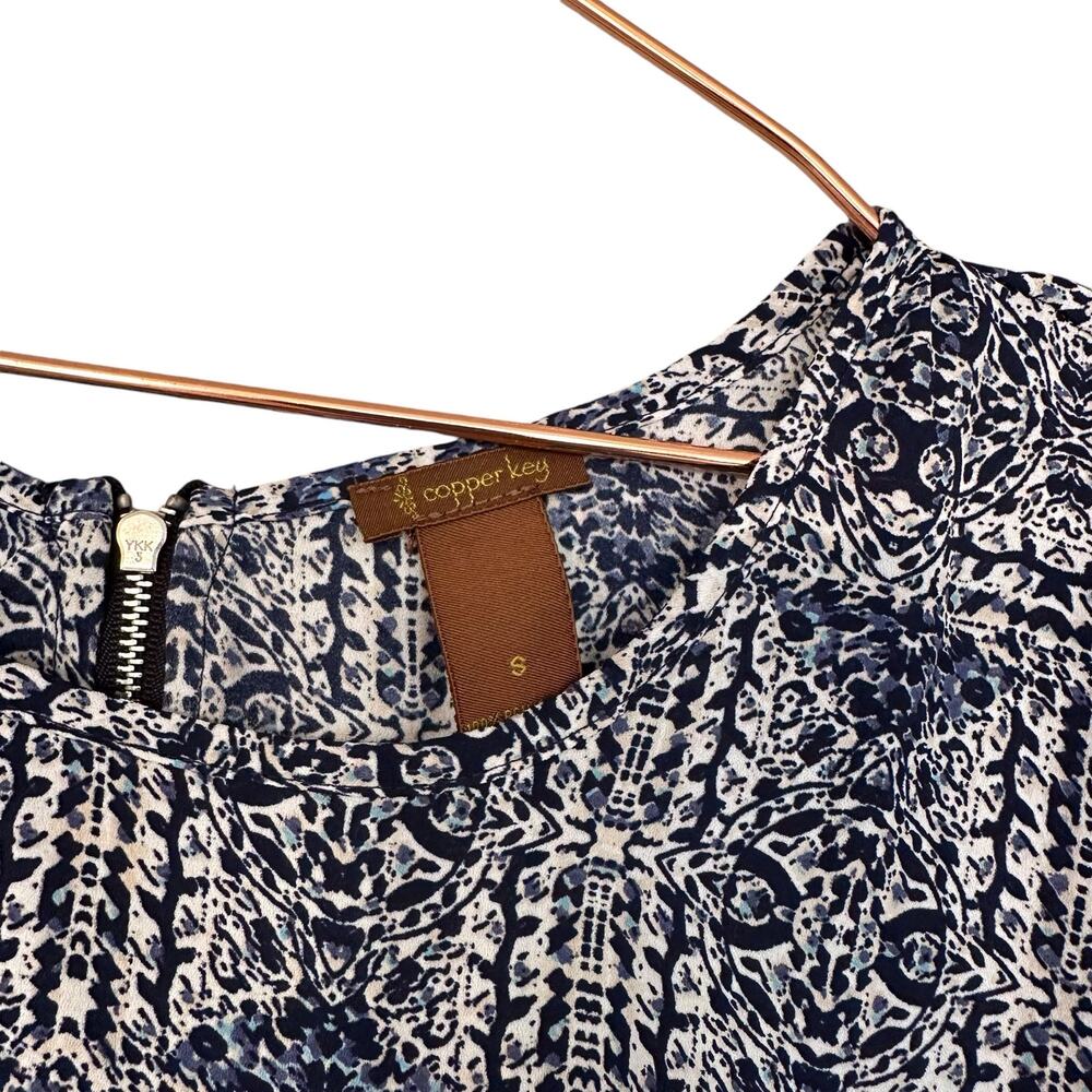 Copper Key blouse size small - Picture 5 of 5